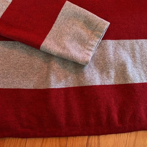 A&F striped sweater - Picture 3 of 6